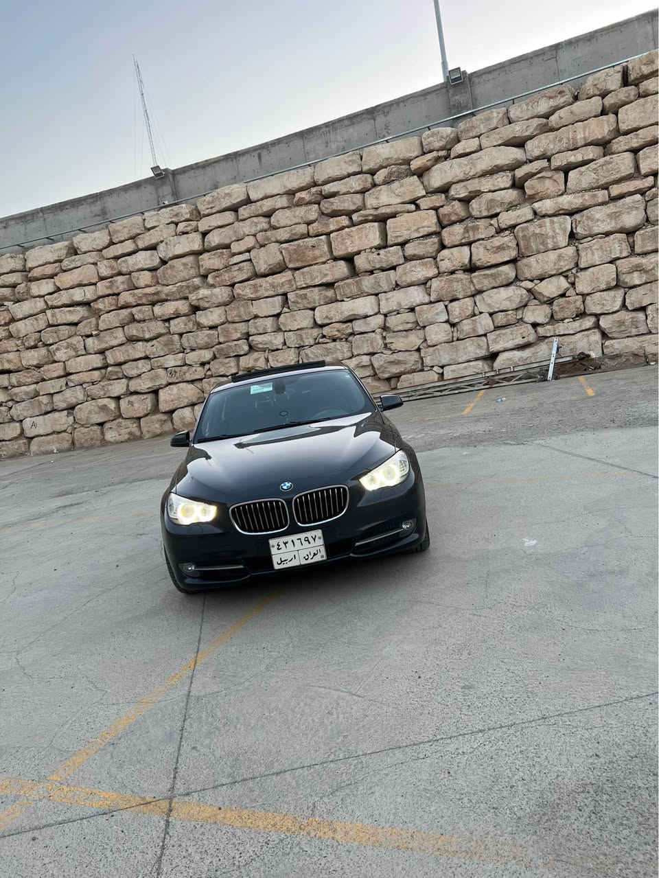 سياره BMWموديل 2010 
مواصفات/GT/f10
محرك 6توربوو 
سياره گاز 
بانوراما 
كوشن خزن او هيته ر 
به سمه 
داخل سياره اسود 
او شاشه سيدي خزن 1000 سيدي 
سندوق كاره بي شفت 
گير كوبرا 8نمره 
گير و محرك بشره مامفتوح لا بي بخار لا بي صوت 
سلايد 
لون نفتي 
گدام و ورا حساس 
سياره كلش حلوه 
او ضربه  و صبغ مابي سياره كلين 
وارد الماني 
 سعره 175 بي مجال قليل 
***********سياره عنوان كركوك كركوك, العراق
