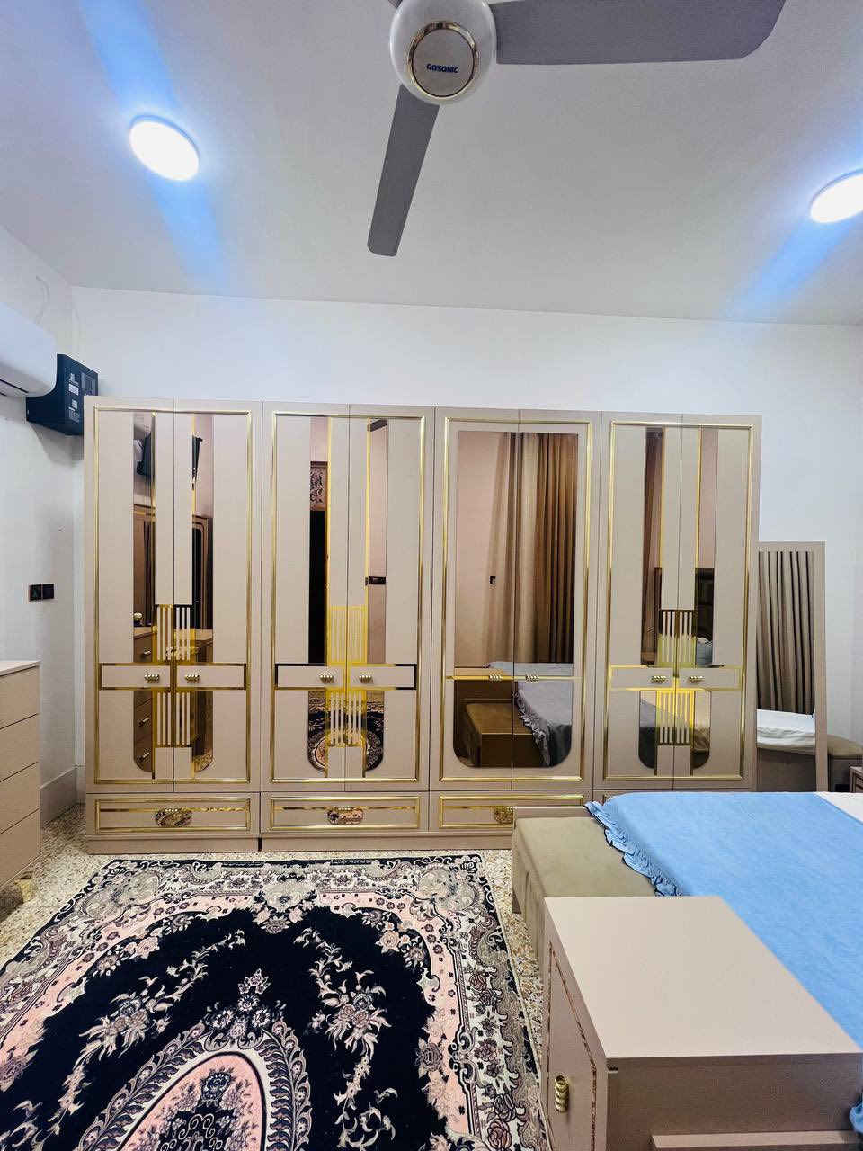 استعمال قليل مصارلها سنه
‏***********‏
