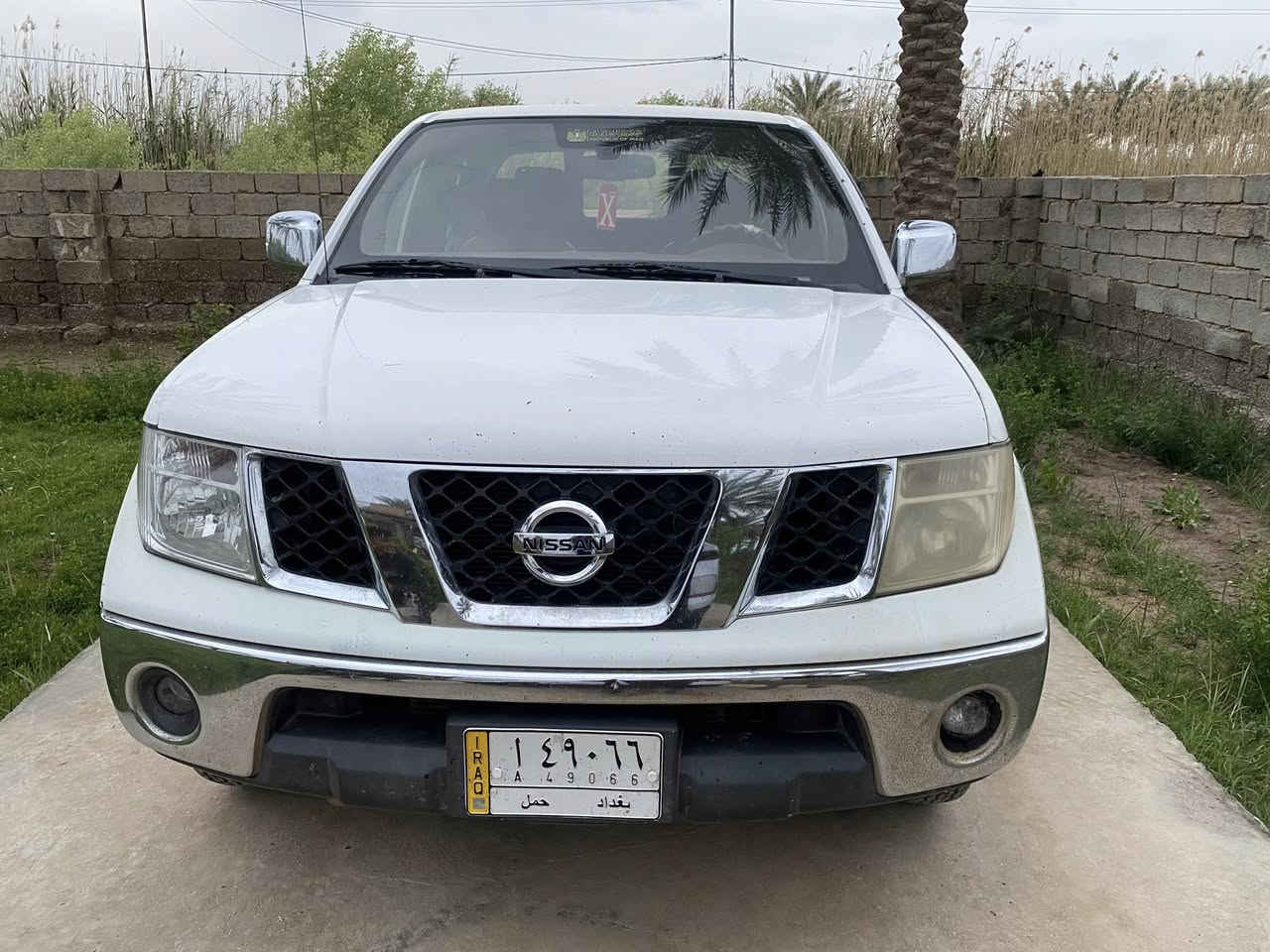 سلام عليكم 
بيكم نيفاره للبيع موديل 2008 كير اوتو رقم بغداد 
بيها صبغ بسيط 
للبيع فقط بدون مراوس 
سعر 82 وبيها مجال بسيط جداً 
مكانها بابل جبله
للأستفسار ***********
