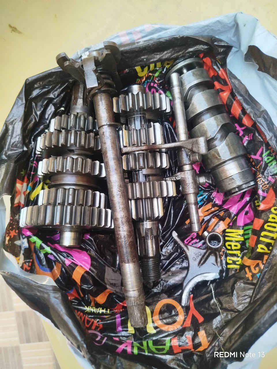 السلام عليكم كير ألماني مال 82 نقص بي فقط الماشات 

السعر 75 الف ألماني والنظافه كدامك *********** توصيل متوفر
