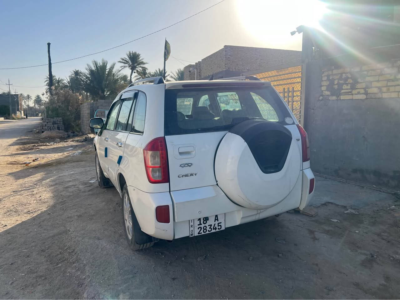 للبيع او المراوس 
تيكو 2013
كير ومكينه جدد
رقم وستويه جديد 
حداديه جديده 
تبريد ثلج 
لايت زنون 
صبغ فقط الخياسات 
مكاني بابل 
*********** حلة, بابل
