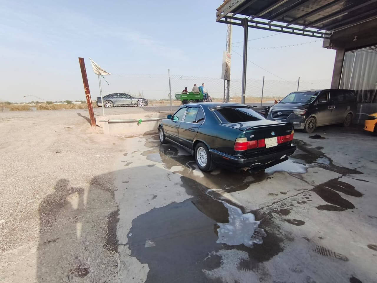 بي ام 525 سنتويه بنهايه السنه يله تنتهي مديل 95محرك كارتون كفاله كير كذالك لاتنقيص ولاتبخير مسكر حداده 70/100 تخم تاير جديد تبريد منضومه جديده غرفه جديده كهربايات كله شغاله  سعر 45  مكاني بصره ***********
