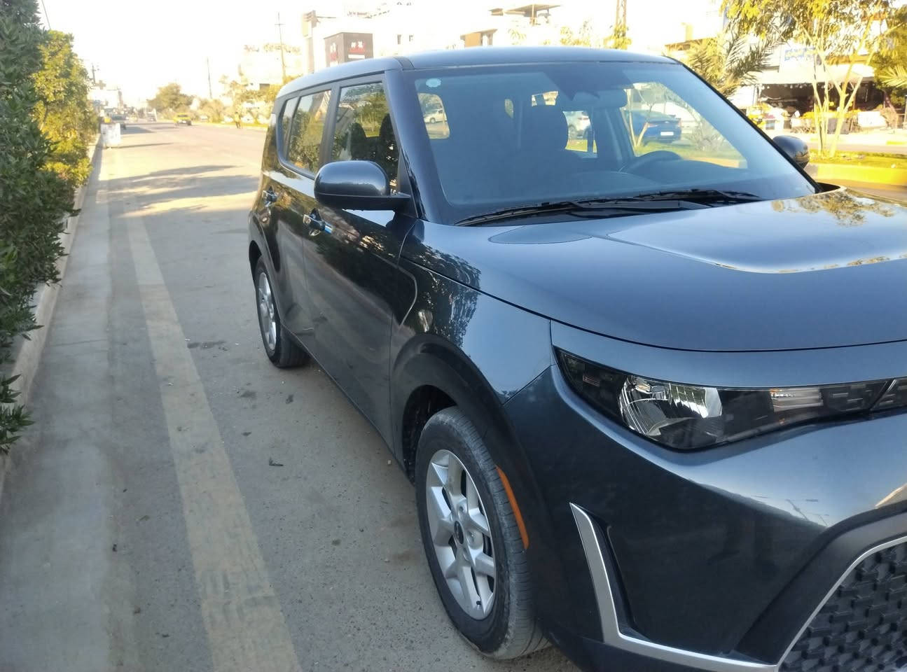 السلام عليكم كيا صول 2025
رقم بغداد سنوية باسمي السيارة دخول جديد ماشية 12 mi
الحادث موضوح بصور 
السونار مرفق وية الصور 
مواصفات Lx معروفة 
تحكم ستيرن جهتين 
شاشة كبيرة 
رادات امامي خلفي +جوانب 
مانع تزحلاق تحديد مسار قيادة ذاتية مود درايف 
مكينة 2000 
السيارة جديدة بمعنى الكلمة 
مكان السيارة بغداد الزعفرانية 
0773398023
السعر 154
اخوتي الي ميعجبة السعر خلي يدعيلنا بل خير


**إذا كنت صاحب هذا الإعلان وتريد حذفه لأي سبب، رجاءا أرسل رسالة إلى الدعم الفني**