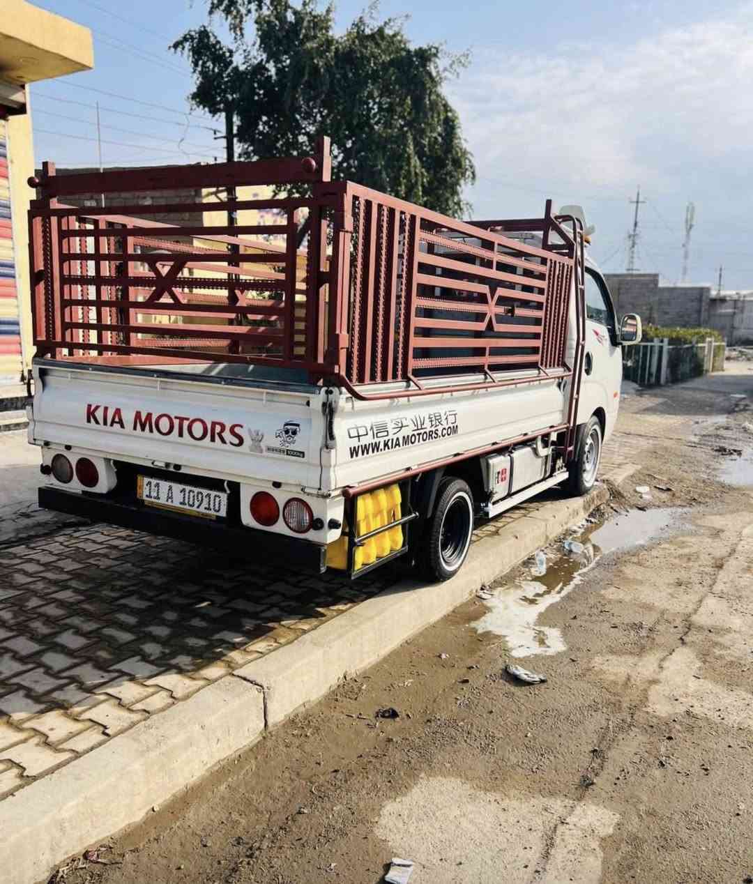 البيع 2010 طرنبه رقم بغداد  انكليزي بسمي تحويل ثاني يوم     ***********
