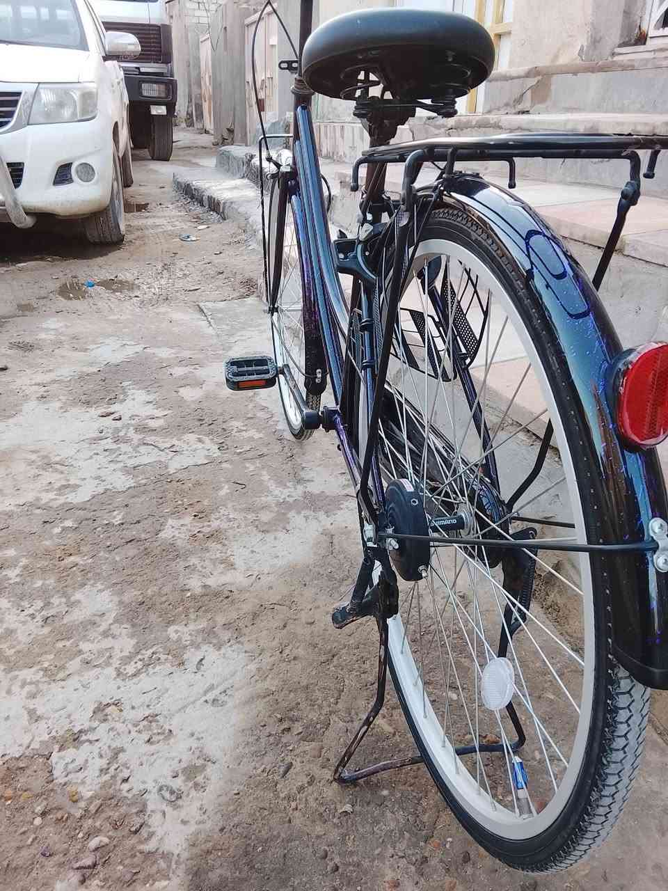 سلام عليكم
بايسكل للبيع 
موديل 22
شركه DB
البايسكل نضيف فول نضافه 💯💯💯 
امبدل بيه بس ويل الكدام صار بي خياس بدلته
السعر خياليييييييييي اتصل على الرقم 👇 
***********
