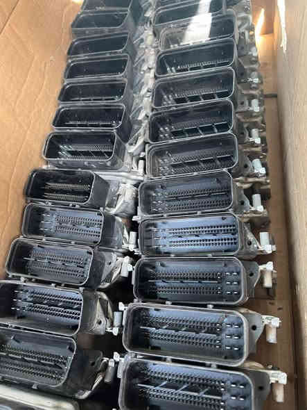 تتوفر عقول سيارتو me 17.9.11

من موديل 2010-2013
جملة مفرد يتوفر توصيل لجميع المحافظات
***********
