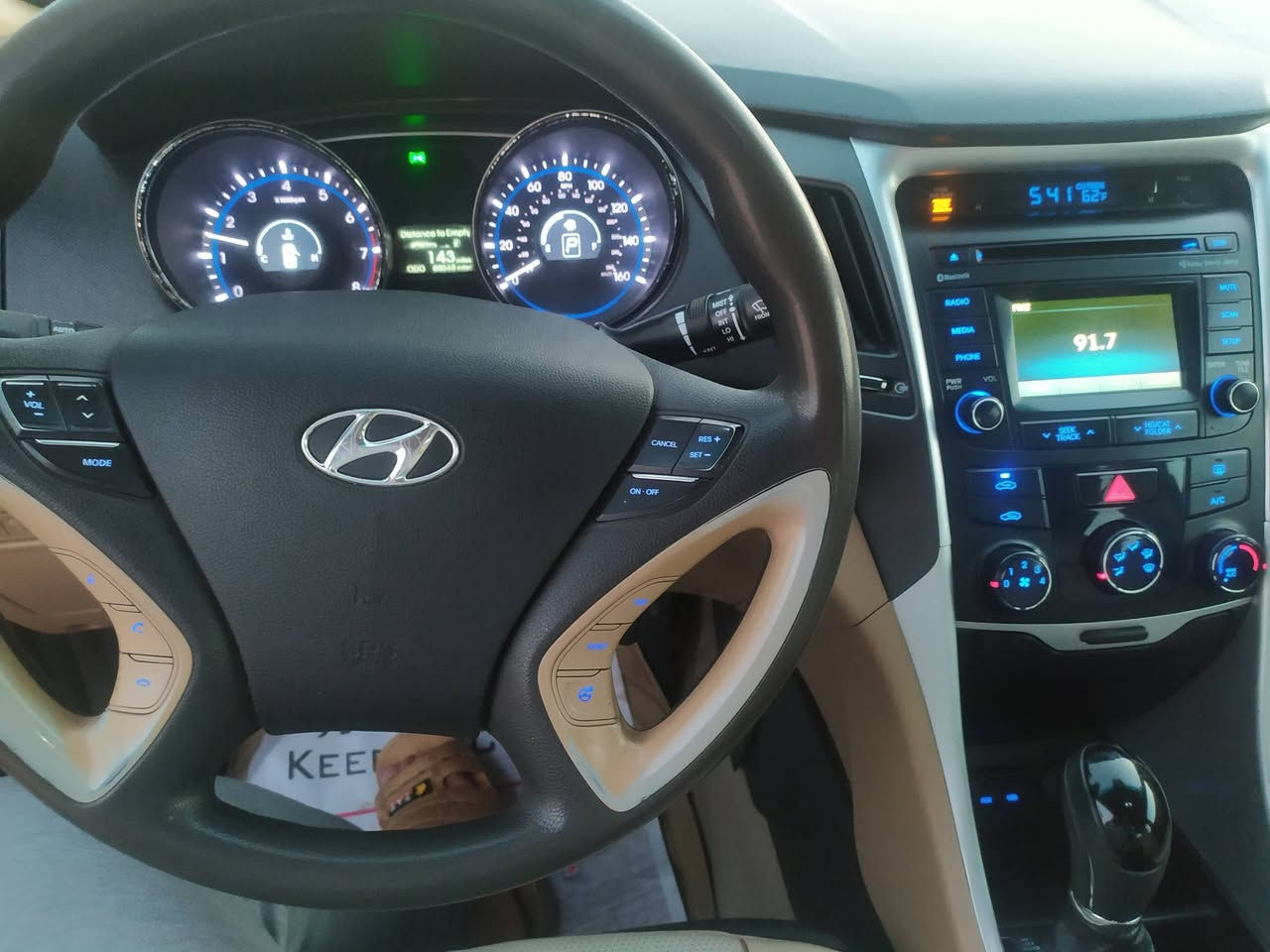 سوناتا 14 بغداد باسمي ماشيه 90 مكينه كير بلاد بدون فتح مكانه الحله ليبل واحد بدون دواخلزصبغ فقط جاملغ ايمن وربع البنيد سونار ويه الصور اشاره بالمراياا كشن كهرباء داخل بيجي جاهزه من كولشي *********** يرهم مراوس حسب القناعه
