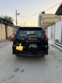 سياره برادو للبيع موديل 2023 ماشيه السياره 23 كيلو متر حقيقي ضرر السيا...