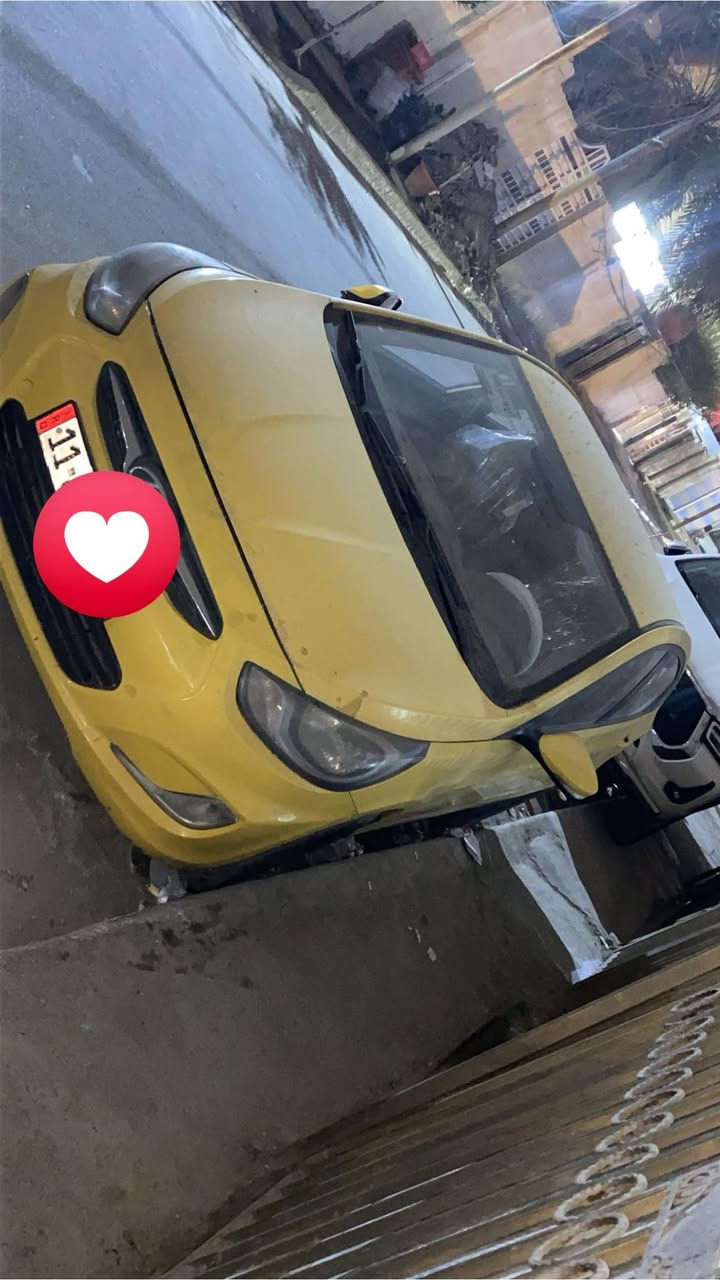 سلام عليكم اكسنت 2015 خليجي محرك 1400 السيارة تحكمات السيارة العنوان بغداد الامين السيارة بيها بس تخير بل نمر بس بل بكً  رقم الهاتف ***********
