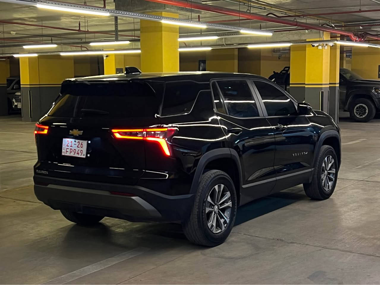 Chevrolet equinex 
مۆدێل 2025 
فوول مواسفات 
مەکینە چوار بستۆنی تۆربۆ 
تەنها 15 ڕۆشتووە وەک سفر ماوەتەوە
تەنها یەک پارچەی بۆیاخە بێ ناوگرتن پشت و پێش کەپس سێتی ڕادێتەر بیلادی بێ سارد و شوخت 
دەعمیەکانیشی بەشەرت بۆیاخی نیە 
مواسفات:
ڕادار حساس،شاشە ئەلکترۆنی شاشە گەورە
کامێرا 360,ئاوێنە کامێرا،سوکان هیتەر،ئەوتۆ ستۆپ
ئەوتۆ هۆڵد،کوشن کارەبا حساس،لایت لید و ئۆتۆ
گێڕ لە سوکان،زۆر مواسفاتی تر 
ژمارە کاتی 
٣ مانگی تیا ماوە بۆ ڕەقەم 
گێڕ و مەکینەو کارەبای و هەموو گیانی بەشەرت  
سعر : 195$ معامەلە 
***********
***********
سلێمانی السليمانية, العراق
