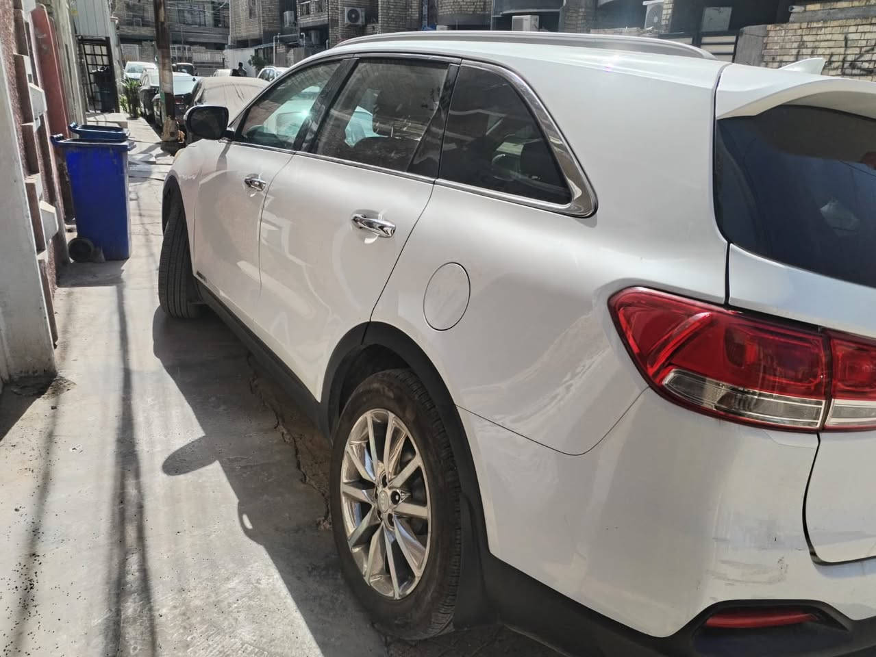 سلام عليكم اللييع مستعجل بسعر بلاش ب 155 بيهه مجال فول موصفات ماعده فتحه رقم قادسيه بسمي دولي فول موصفات 6 سلندر ٧ راكب بصمه جلد حادث جاملغ وبنيد وتعمير بل بدايه لغد و شاصي موضح بل سونر مكان السياره بغداد الشعب السراي ينتصل ويدلل ***********  خاص مغلق
