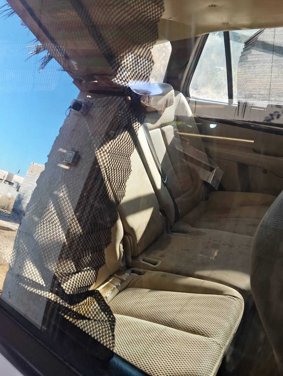 السلام عليكم ورحمه الله وبركاته ،
بيع مستعجل للضرورة متفضلين ،
هونداي سنتافي موديل ٢٠١٠ متجاية السيارة بسمي رقم إنكليزي تدفئة تبريد السيارة تشغيل بصمة تخم تاير محرك ٣٥٠٠ رقم السيارة بغداد ، السعر ١١٠ ورقة وبيها مجال ،
مكان السيارة كربلاء المقدسة ،
للتواصل أو الإستفسار ، ***********  .
