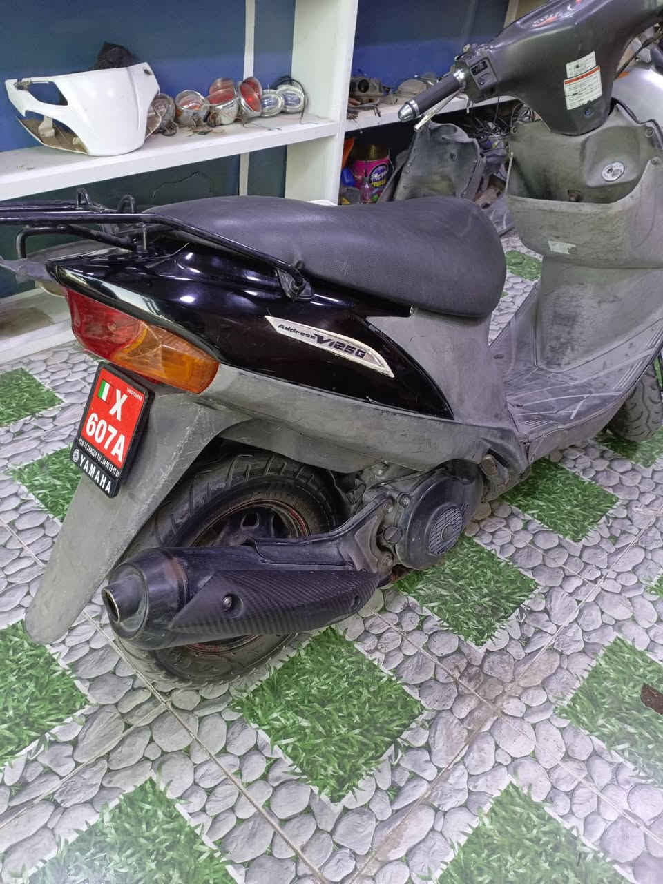 ادرس قديم نوزل فئة الفول مواصفات
مكينة مفتوحة وناعمة 
كهربائيات كلها شغالة 
سعرها 550 وبيها مجال 
مكاني كوت داموك ***********
