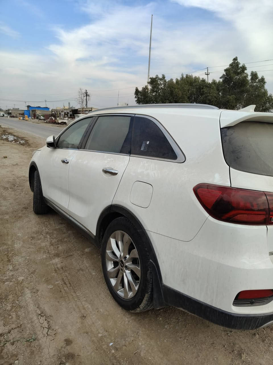 السلام عليكم سورنتو 20 السياره كير محرك كفاله السياره جاهزه صدر امامي خلفي جديد تخم تاير جديد السياره جديد بمعنه الكلمه السياره ماشيه 40 حقيقي مكاني ديالى بعقوبة رقم الهاتف ***********
