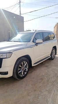 شباب لاندكروز 2022خليجي كفالة عامه فول مواصفات  باسمي تحويل ثاني يوم ل...