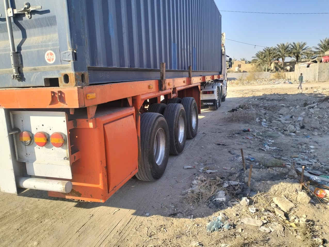 السلام عليكم 
سكانيا سحال2001 مكينه 6انجكتر 420
كير 3*3 
باج بطن ابلادي 
عربانه حداديه شاصي 16دناكير 14جتف 7 مكفوله كفاله عامه 
مكاني بابل مشروع المسيب 
*********** فقط اتصال
