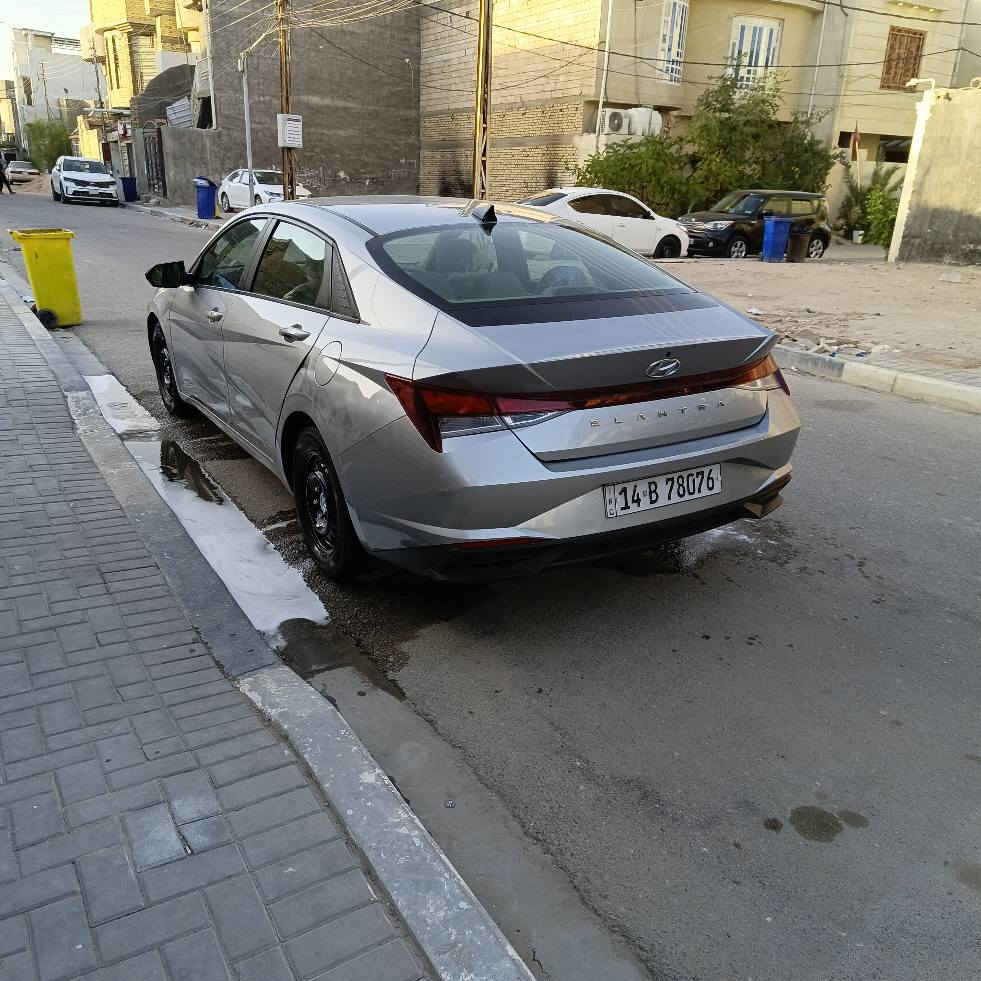 الانتره مديل (2023) بصره معوقين وكاله مضمونه وارد أمريكي حادثه خفيف بنيد وجاملغ أمامي صبغ فقط بدون شواصي وبدون لغد وطخه بسيطه يم قبق بانزين مبينه ب صوره ولباقي السياره كلش جديده جاهزه حداديه جديده تبريد ثلج تخم تاير مكينه 2000دوش كفاله وكير كفاله مواصفات فول عدا الفتحه مابيها السعر 129 بيع مستعجل الشراي يتصل رقمي ***********رقمي الثاني ***********  مكاني بصره ياسين خريبط قرب معهد الفنون مامتواجد على النت وضحت كلشي الشراي يتصل البصرة, العراق
