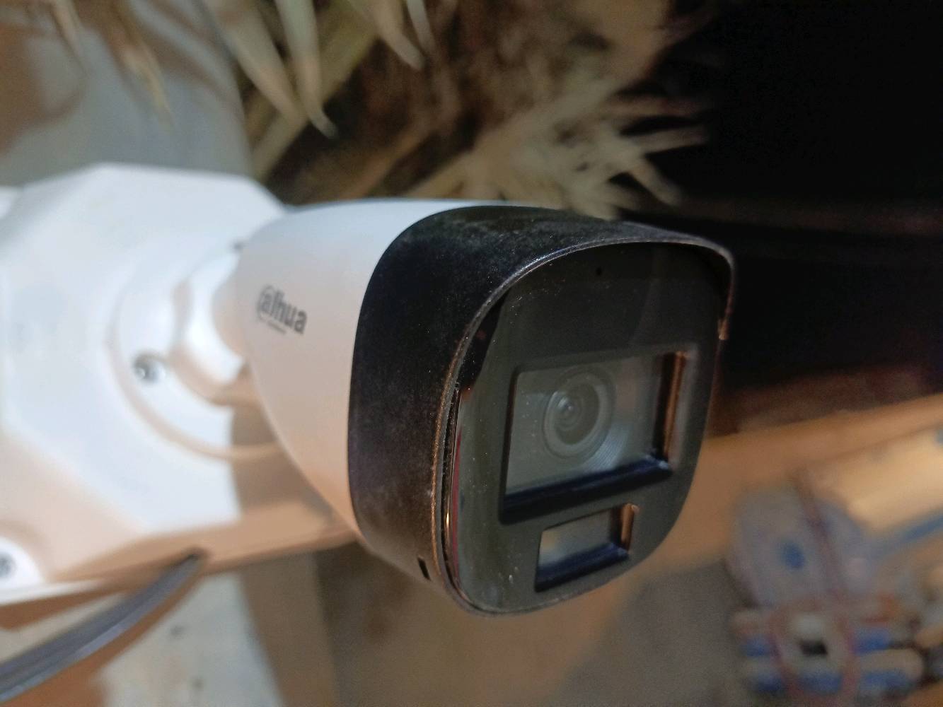 #سلام عليكم
اليوم تم تجهيز و تنصيب بيت 🏡 كامرات شركة داهوى ( عدد 8) 2 ميگا ملون ليلي نهاري ...
 الموقع 📌 البصرة..
***********
#مستعدين لتجهيز وتنصيب (كامرات مراقبه) 
كافة المواقع( منازل _ محلات _ شركات )