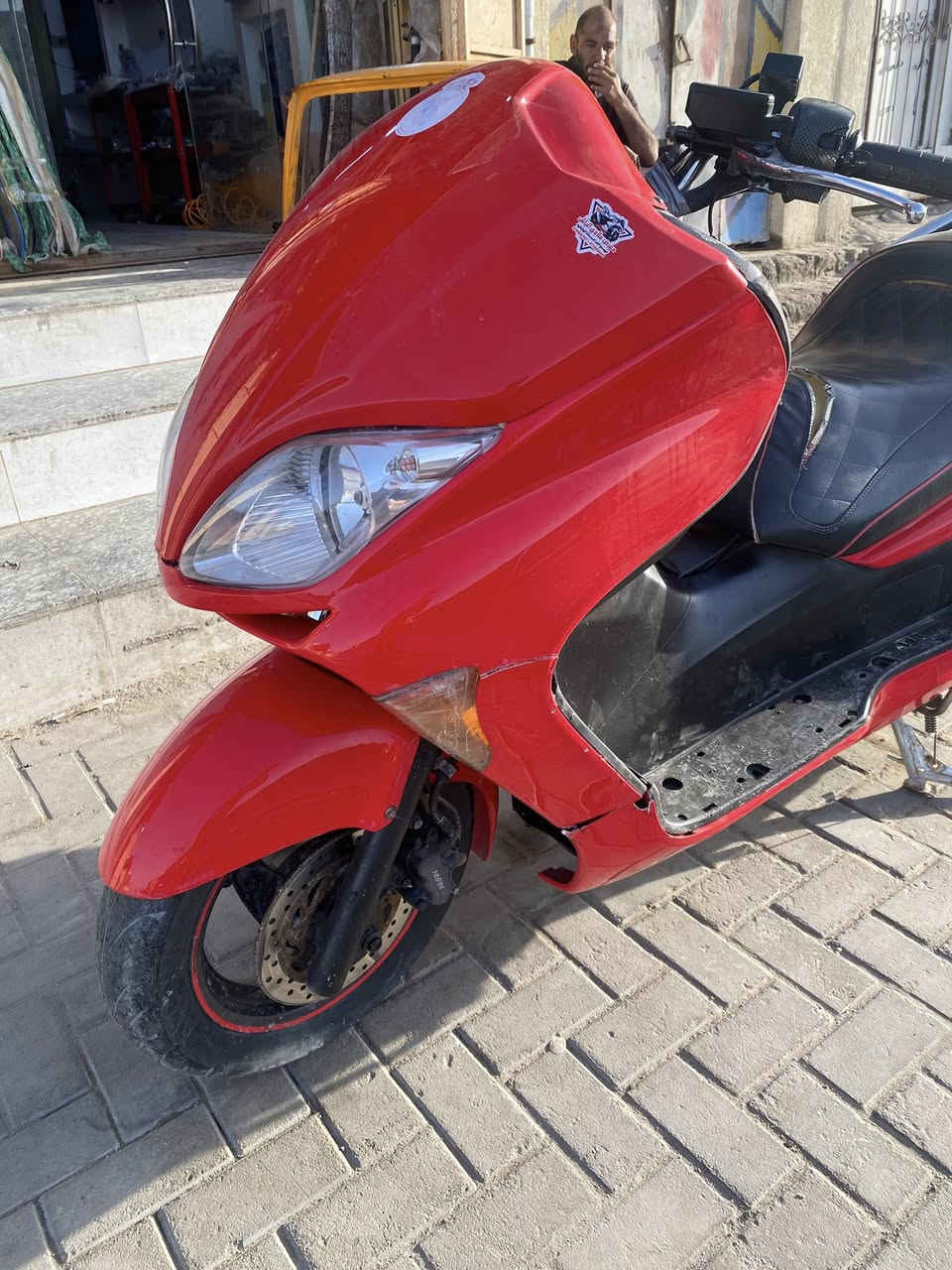 فورزا صفر ٨
كفالة عامة للبيع السعر مليون 

العنوان البصرة الحيانية 

***********
