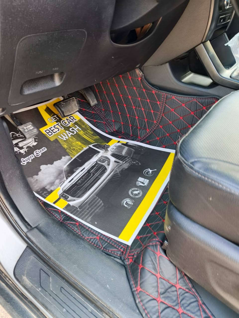 السلام عليكم سورنتو للبيع 2011 فول واحد على واحد بصمة بانوراما 3قطع تبريد محرك 3ونص  6سلندر السعر 130 شدة و30 وبيها مجال سيارة بيها 3قطع صبغ بدون دواخل 
العنوان/بغداد الحسينية 
***********
