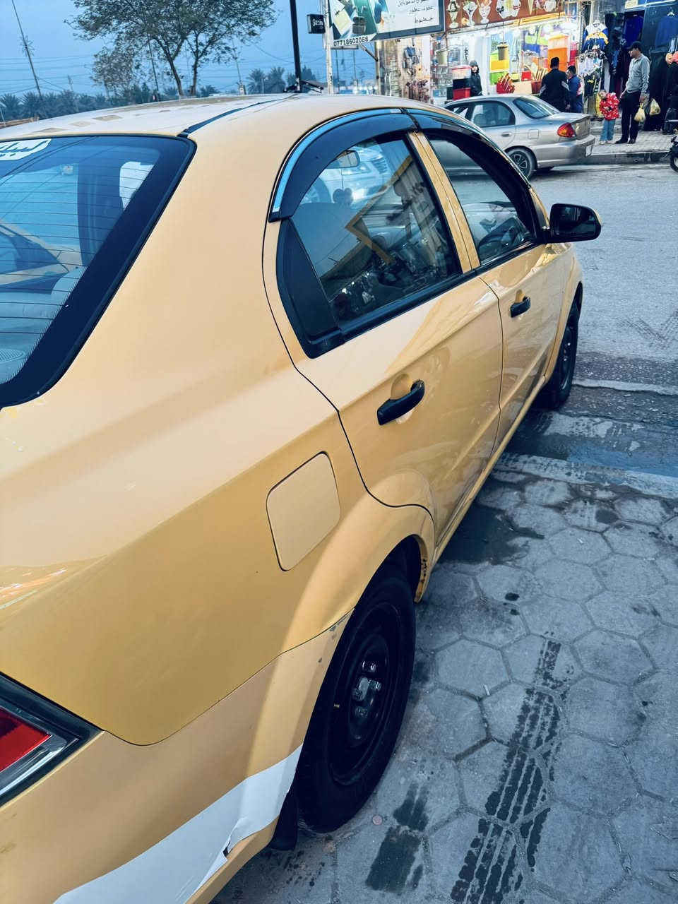 للبيع أفيو 2011 شركه عامه رقم بابل إنكليزي سنويه جديده السياره مكفوله كير ومكينه مكفولات السياره حيل نظيفه  مكينه 1400 مفتوح مو المسكر تخم تايرات جدد مكان السياره كربلاء الإمام عون رقم الاتصال ***********  السعر 68
