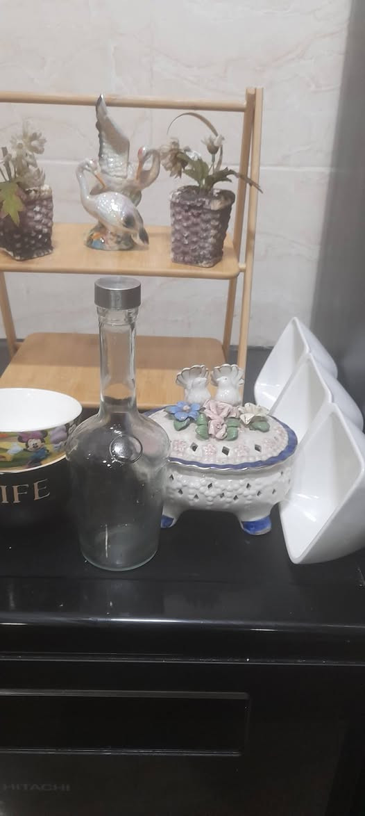 كارتون مواعين مشكله مال مطبخ للبيع شي على شي يردوهم ب ٣٥ الف والطاوه المغناطيس ب١٠ الف


**إذا كنت صاحب هذا الإعلان وتريد حذفه لأي سبب، رجاءا أرسل رسالة إلى الدعم الفني**