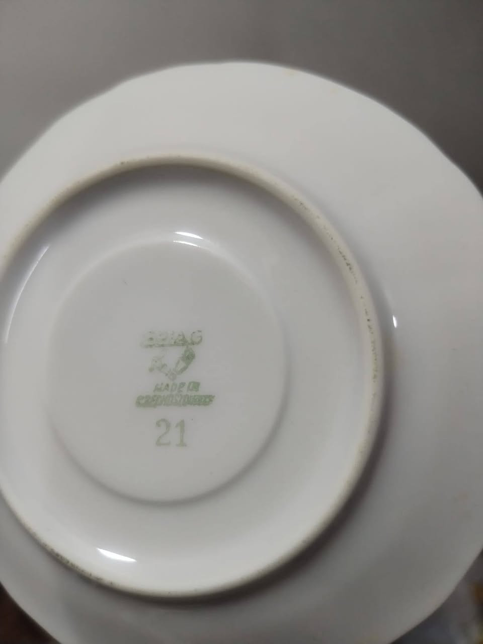 السلام عليكم .
سيت جيكي الاصلي القديم بي نقص فنجان واحد .المواعين بيهن مسح بسيط .


**إذا كنت صاحب هذا الإعلان وتريد حذفه لأي سبب، رجاءا أرسل رسالة إلى الدعم الفني**