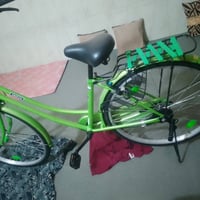 السلام وعليكم بايسكل جديد  لبيع سعره 110 بي مجال مكان بغداد رقم 077165...