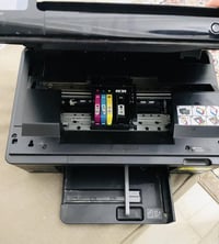 طابعة HP • ملونة • استعمال نظيف