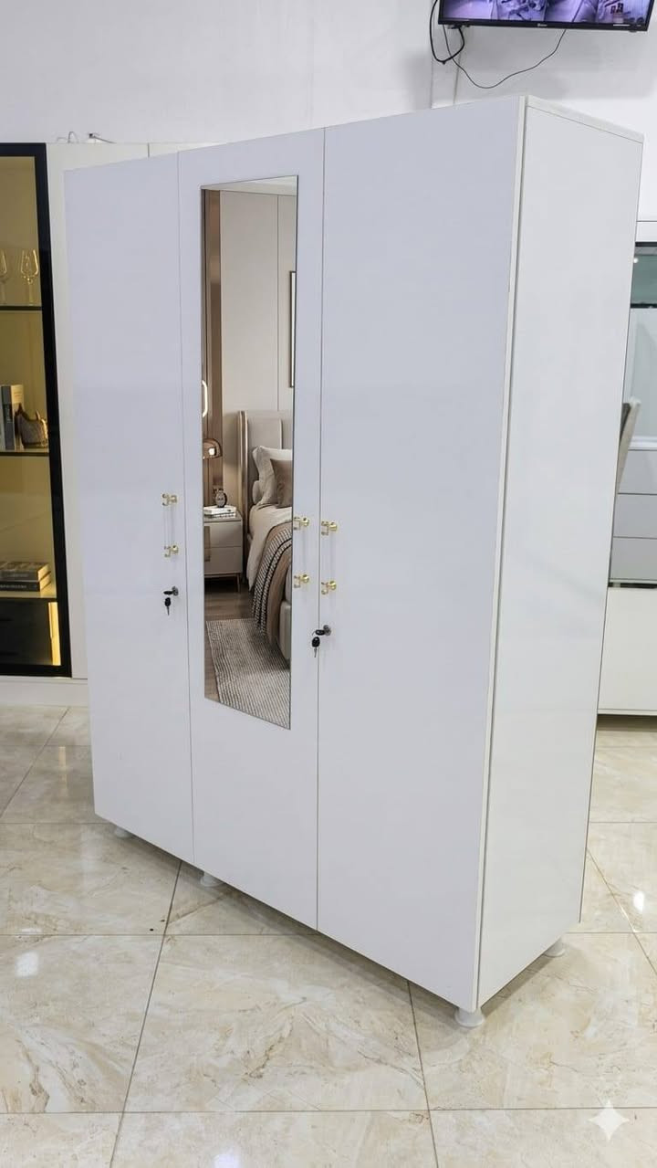 غرفة نوم شبابي 5 قطع جديدة بالكرتون – تصميم عصري ولون أبيض أنيق يناسب كل المساحات
🛏️ سريرين نفر
✨ ميز تواليت
🚪 خزانة ملابس
🗄️ كومدينه 
🔥 السعر الآن 275 دولار بدل 300 دولار
📍 زورونا في معرض جودي للأثاث
__________________________
#معرض_جودي_بدهوك 
🪑 أثاث تركي فاخر
غرف نوم – غرف جلوس – غرف شباب – طاولات – كنتور – أسفنج عالي الجودة
✅ عروض مميزة وأسعار تنافسية
📌 ناونیشان:
⛔مالطا خاری-فرعی ئکی به ری سیناعی- به مبه ری مه دره سه (مالتاژئری)
📌 العنوان:
دهوك – مالطا القديم – أول فرع قبل صناعة تصليح السيارات – مقابل مدرسة الابتدائية
(قريب من مطعم مالطا – كونديه مالطا – خارنگه ها مالتا)
#دهوكا_رنكين #موصل #خزائن_ملابس #اثاث_منزلي زاخو


**إذا كنت صاحب هذا الإعلان وتريد حذفه لأي سبب، رجاءا أرسل رسالة إلى الدعم الفني**