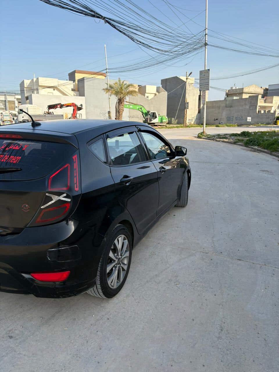 للبيع اگسنت 2012 هاش باك
بدون صبغ السياره بيها ضربه بقبق الصندوك 
السياره مكفوله من كلشي 
شرط الوكاله والتحويل 
كابون بانزين 
طخم تاير جديد 
حداديه جديد 
باتري جديد 
شاشه 
كامره 
تحكمات ستيرن
سعرها 90 وبيها مجال الرقم ***********
