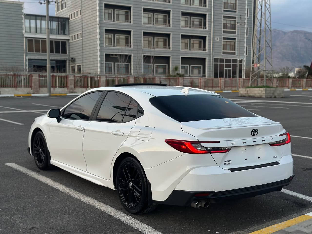 TOYOTA CAMRY 2025 SE+ 
سه ياره كه به س بؤنيت بؤياخ بيناوگرتن ئيرباگ به س سوكان ته قيوه بيلادي داندراوته وه سه ياره كه تنها ٥ هه زار رؤشتوه هه موو گيان به شه رت بي ته حديل بي شوخت بي چال سه ياركه فول مواسه فاته ( سلايت-كوشن گه رم-سوكان گه رم - ده رگا به سمه - مؤبايل شاعن- رادارته نيشت-رادار پيش پشت-هتد سه ساره كه كاتي نه شكاوه ٣ مانك كاتي له گه له نرخ-٢٥٠$ مه جال 4T1DAACK2SU046289 ره قم شانسي 
***********
***********
Whatss app
Vaiber رانية, السليمانية
