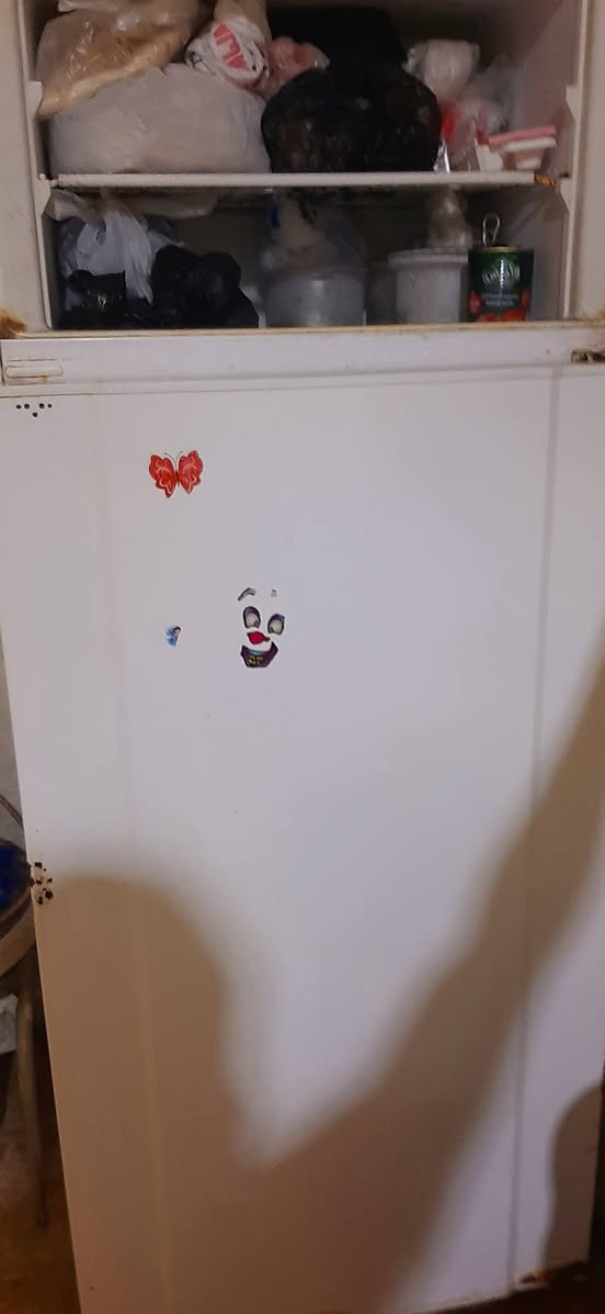 ثلاجة فستل ١٦ قدم شرط التجميد وكما في التصوير .
السعر ١٠٠
العنوان / البصرة 
الاتصال / ماسنجر


**إذا كنت صاحب هذا الإعلان وتريد حذفه لأي سبب، رجاءا أرسل رسالة إلى الدعم الفني**