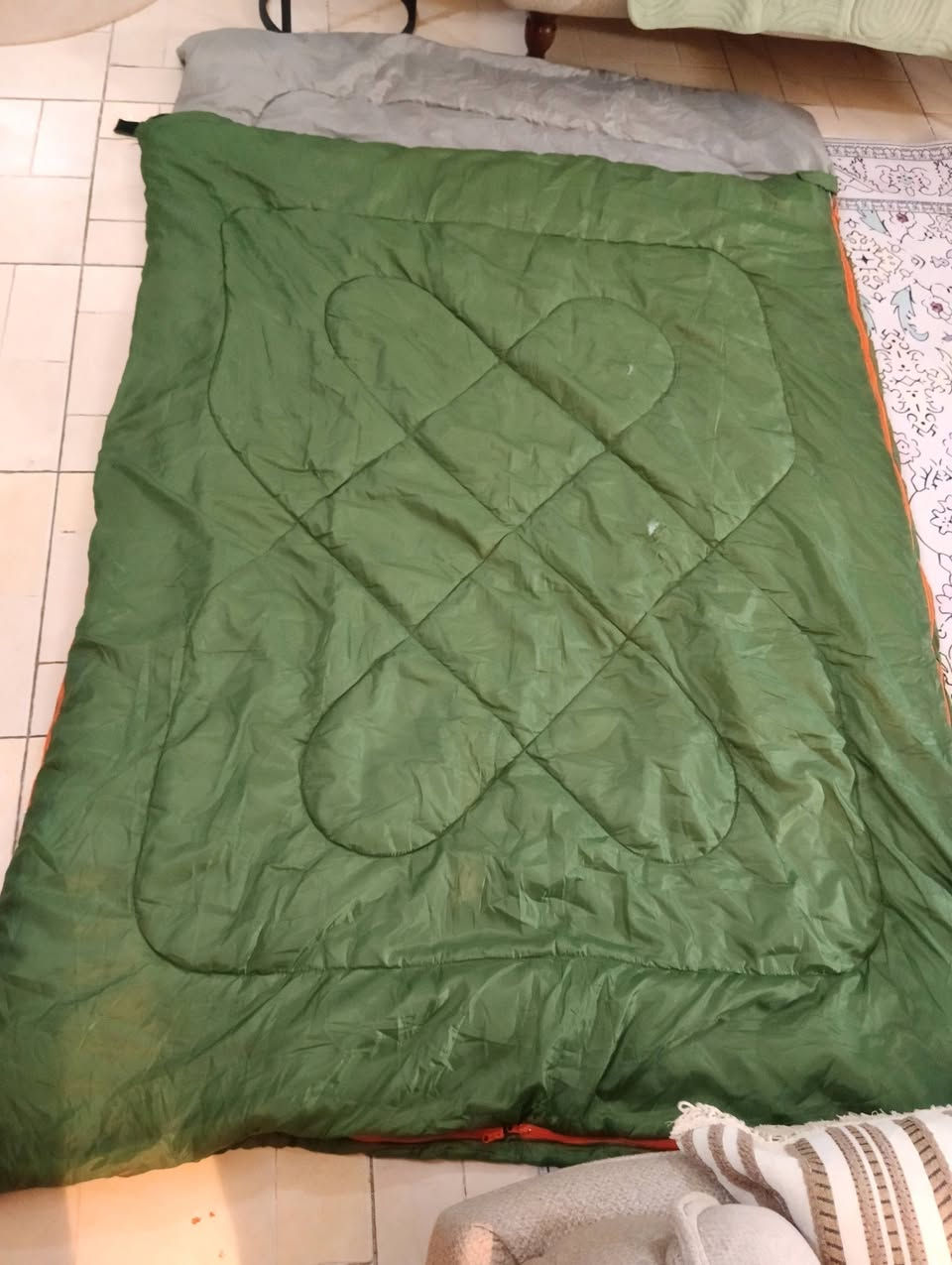 مترتين ب متر ونص العرض
بلنص الخيط مفتوك شوي 
20الف


**إذا كنت صاحب هذا الإعلان وتريد حذفه لأي سبب، رجاءا أرسل رسالة إلى الدعم الفني**