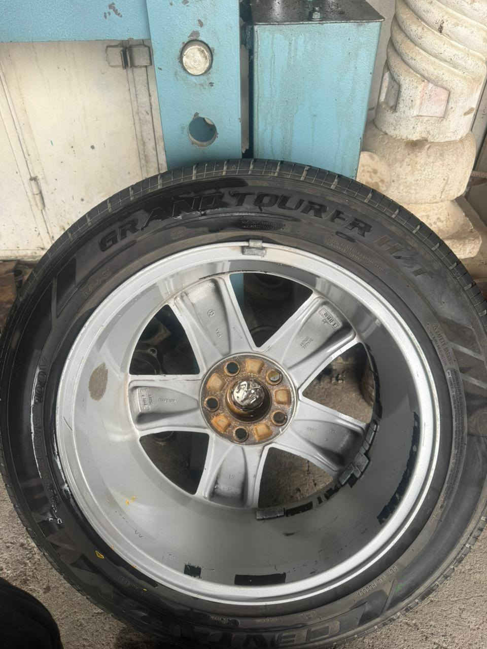 تخم ويل كب جارجر جالنجر اوباما 
اصلي لا عواج ولا كس ولا شي بيهن 
وياهن زوج تاير نضيف كلش وزوج تعبان

للبيع سعر 325 
 
مكان بغداد 

***********
