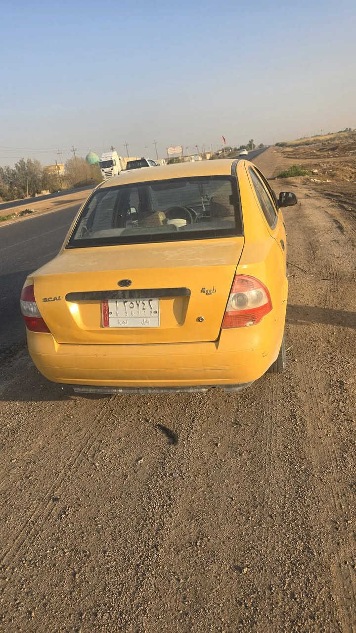 السلام عليكم طيبه مديل 16غاز وبانزين. الغاز عاطل السياره جاهزه مكينه وكير وحداديه بيه باردات بصيطه وشويه اخياسات السعر 37  وبيه مجال. العنوان ديوانيه. غير متواجد علئ الفيس الرقم ***********
