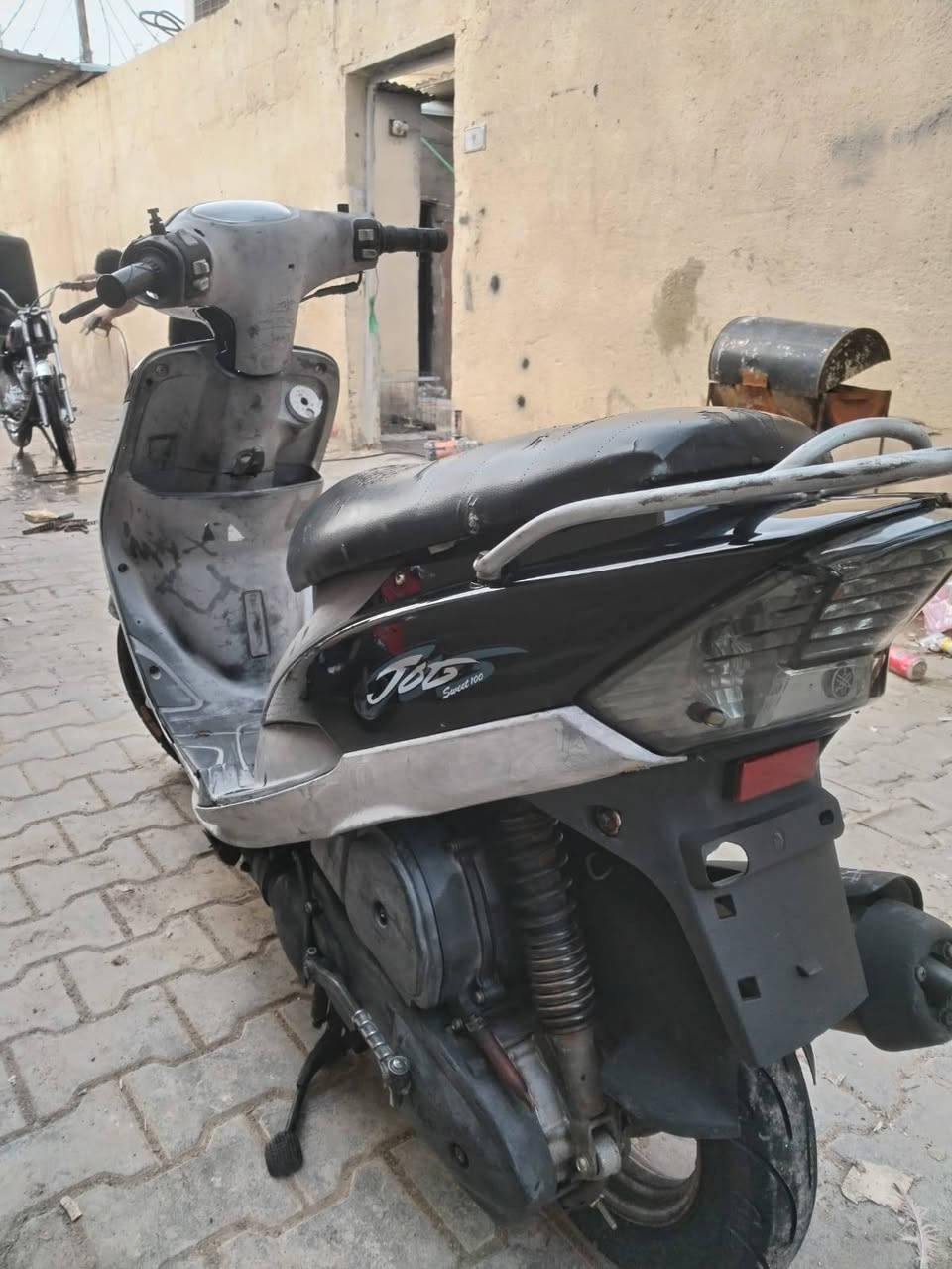 السلام عليكم دراجه ماكس للبيع سعر 850 رقم الهاتف ***********
