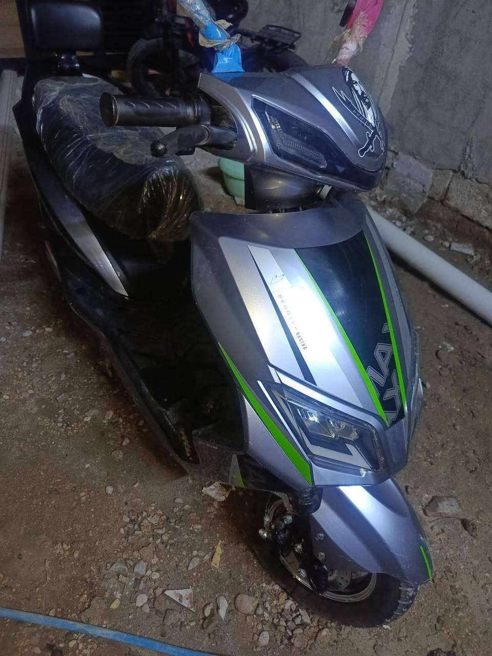 دراجه شحن مستعمله شهر واحد 6 باتري سعرته 80 حقيقي 45 كيلو حقيقي مكاني كماليه معوقين سعر 750 وبيه مجال بصيط رقمي ***********
