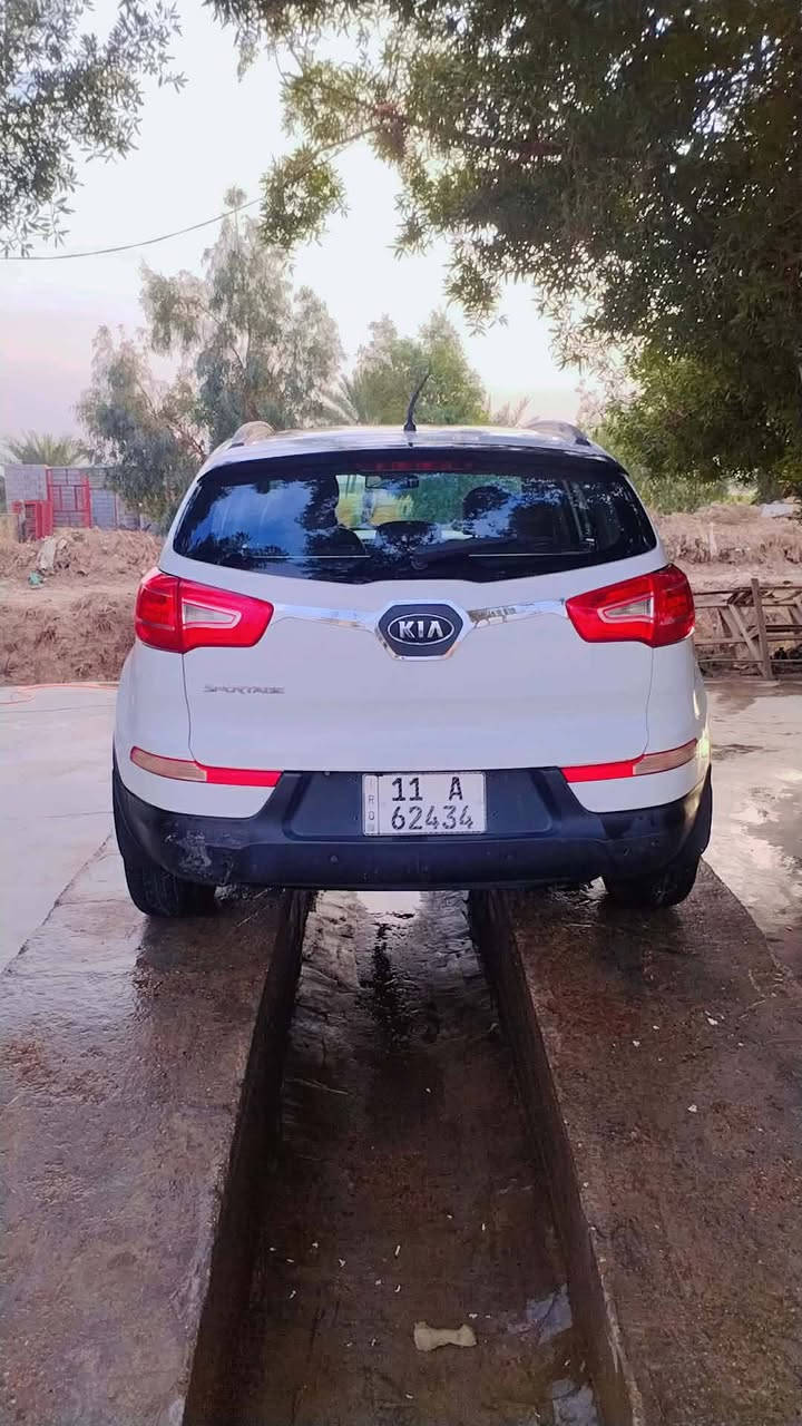 سبورتج 2013 خليجيه فول مواصافات بنو رامه بصمه تحكمات بل ستيرن كشنات جلد شاشه كامره دواره سياره علئ وضع شركه كفاله عامه مكينه  شرط علئ وضع شركة ما مفتوحه حداديه جديده تخم تاير جديد سيارة ي نقص مابيه مكفوله من ضربه وتبديل رقم بغداد سعر 148 مكان محافضه بابل الرقم ***********
