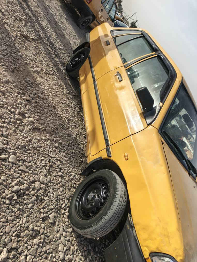 سايبا موديل 12 مكينه كير جديد ستوني شادهن شوصي مكفولة مصفره هئية أو غرامات حداديه جديده تخم تاير جديد امداور ثاني يوام سياره جاهزه   امروس إب سايبا هم عادي مكاني كربلاء *********** سعر 18 أو بيه مجال كربلاء, العراق
