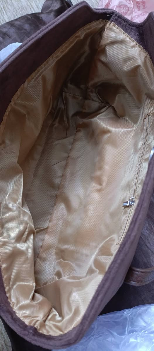 حقيبة بهذا الشكل انطوني سعر وبالعافية


**إذا كنت صاحب هذا الإعلان وتريد حذفه لأي سبب، رجاءا أرسل رسالة إلى الدعم الفني**