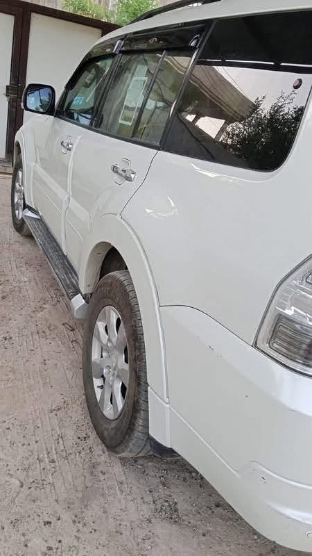 🚗 للبيع: ميتسوبيشي باجيرو 2015
📍 مكان السيارة: البصرة – شط العرب

📞 للتواصل: ***********

💰 السعر: 170– وقابل للتفاوض 

📊 المسافة المقطوعة:١٤٦ الف كيلومتر وقابلة للزيادة

🛠️ المحرك: 6 سلندر – 3500cc

⚠️ أضرار السيارة:

• وارد خليجي

• كفالة عامة بدون أضرار ✅

📌 تفاصيل إضافية:

• رقم السيارة: بغداد مشروع وطني

• باسم المالك تحويل مباشر

• لون السيارة: ابيض
