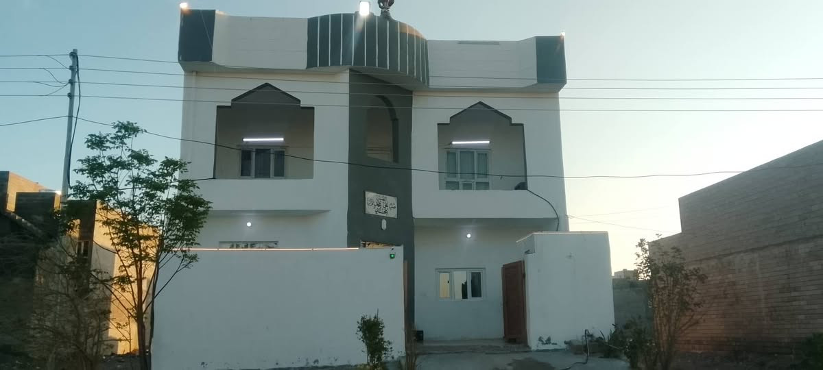 تكريت ديوم منطقت ستالاف قريب علا سجه صاد علا منتزاء ميتين متر قاطين اربع قرف نوم بسمي  ***********
