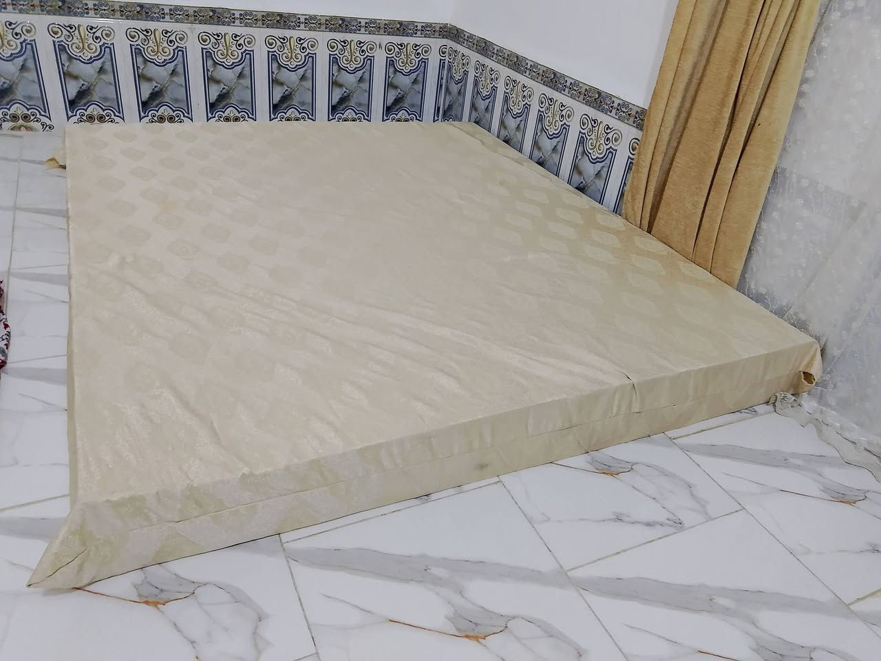 السلام عليكم دوشك للبيع


**إذا كنت صاحب هذا الإعلان وتريد حذفه لأي سبب، رجاءا أرسل رسالة إلى الدعم الفني**