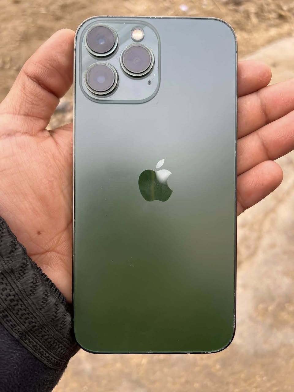 جهاز مفول بشكل. 13برو ماكس
بطاريه95 بلاديه لا مرفوعه ولا شي 
ذاكره256
مراوس بS23


**إذا كنت صاحب هذا الإعلان وتريد حذفه لأي سبب، رجاءا أرسل رسالة إلى الدعم الفني**