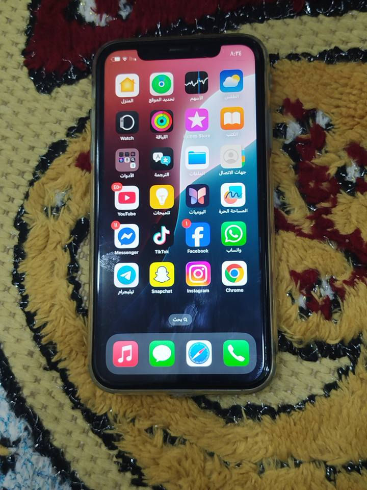 أسلام عليكم ايفون اكس 𝗋 انضافه 100/95 مكفول من صيانه جهاز عل وضع الشركه السعر 250 الرقم *********** عنوان ناصريه مركز
