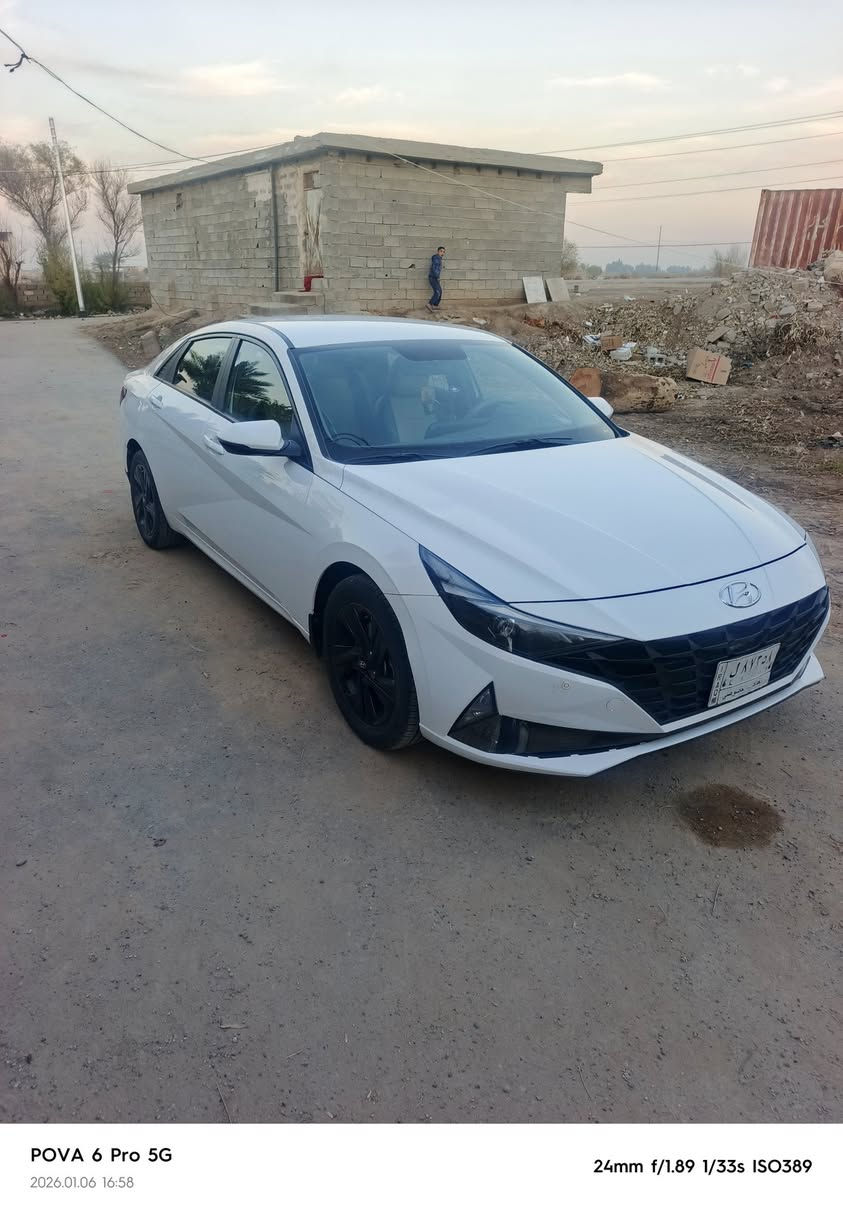 الانتره موديل 21 بغداد محرك 2000 خليجي
استقطاع مباشر راعيه مدير مدرسة في الغزاليه
وكالة ايسوي مباشر السيارة بشهر السادس تنفك واصير حره
السيارة قطره صبغ مابيه . بيه شخط بالجاملغ الخلفي ومصلح على البارد 
كير ومحرك مكفول تبريد ثلج 
تحكم استيرن كامره خلفيه حساس امامي مانع انزلاق اشاير بالأمري كشنات وارضيه جلد تخم تاير حداديه فوول
السعر 155 
وما استلم ورقه اله اسويلك وكاله بيه من راعيه
***********
