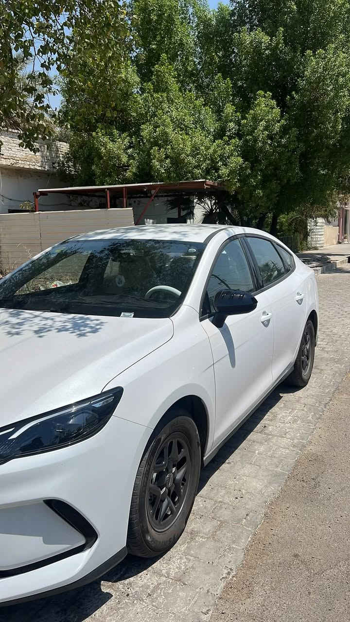سلام عليكم بي ولي دي سيل 5
مكفوله وماشيها 7000 وكل المواصفات معروفه وبيها كاعيات حمايه عليها علامه byd مآخذها ب100وشاحنه اصليه ب190

وكار بلي واتو ب80 وفرشه وسياره مكمله وحتى حمايه للمري الجانبيه مكاني بغداد العامريه سعرها 19.800ىبيها مجال قليل ***********
