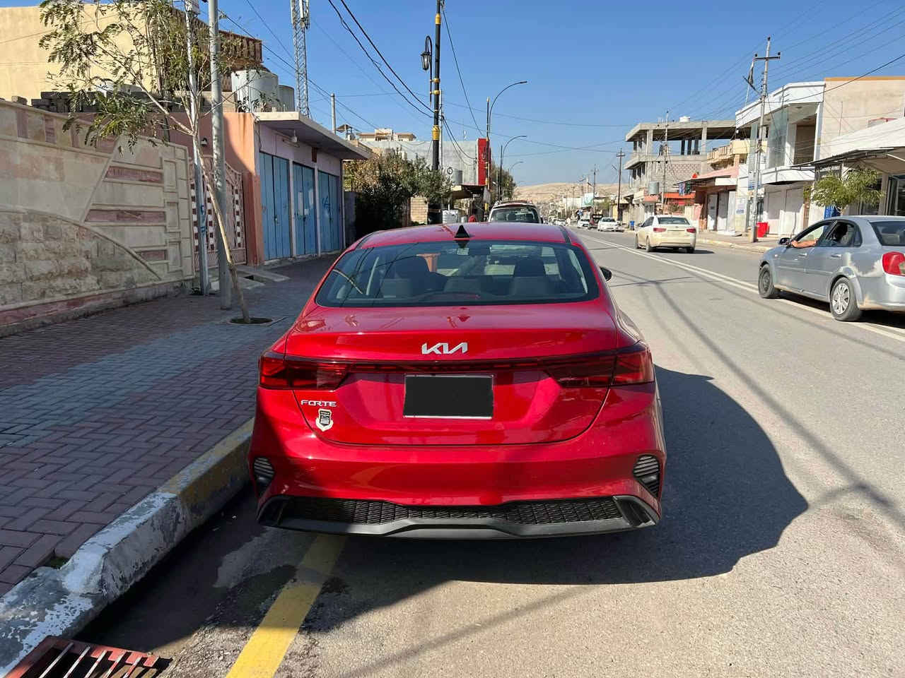 كيا فورتي
موديل 2024
مواصفات LX
حجم محرك 4 سلندر 2000  دوش
ماشية ⭐️7000⭐️
كلين تايتل بدون صبغ بدون بارد
فقط صبغ الدعامية الامامية ورصعة بالبوند
3 انظمة قيادة
حساسات 
رادارات
ايرباك ستيرن فقط 
بيع او مراوس 
بدون رقم تترقم شمالي
مكاني الموصل
للإستفسار 
***********
*********** الحمدانية, نينوى
