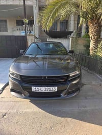 چارجر موديل 2023  SXT 6سلندر جديدة كلش  كشنات جلد تدفئة وتبريد وخزن مي...